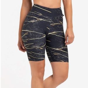 Lici fit shorts 🖤